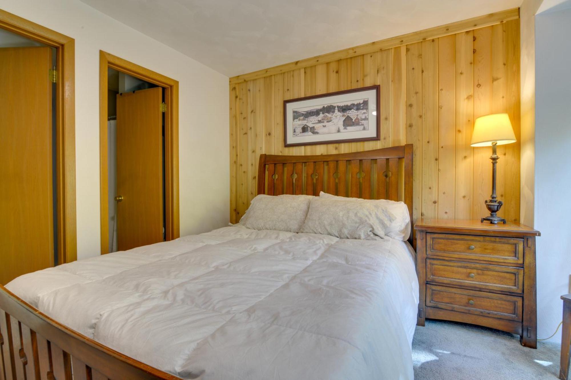Holiday home Charming Hidden Valley Walk To Slopes Champion